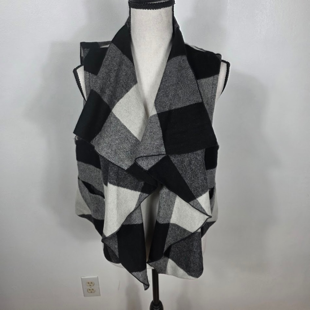 Gap Women‎ Buffalo Check  Waterfall Vest  Wool Black White Gray L